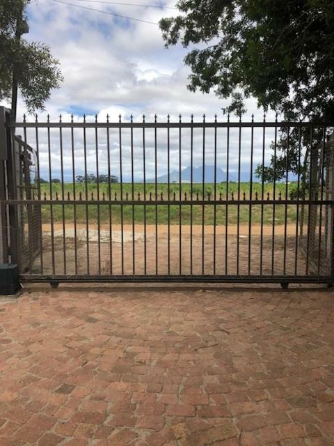 The Vineyard East Hotel Durbanville Exterior photo